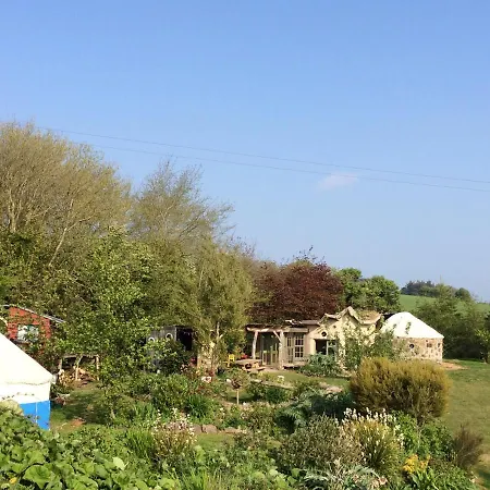 Inch Hideaway Eco Whitegate (Cork)